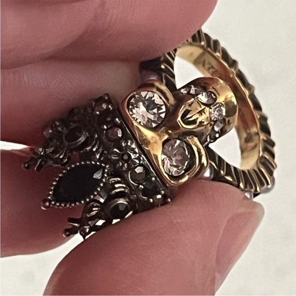 Alexander McQueen Queen Ring - Picture 12 of 15